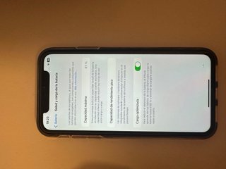 iPhone 11 Lila 64GB