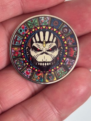 Pin Gira Iron Maiden