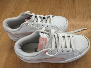 Zapatillas Puma Karmen Blancas y Rosas