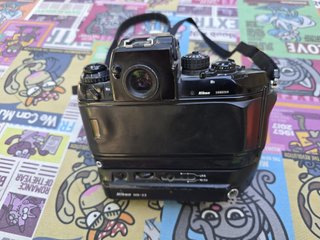 Nikon F4E + MB-23 + Zoom-Nikkor 35-105mm