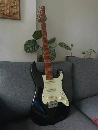 Guitarra stratocaster Schecter Nick Johnston