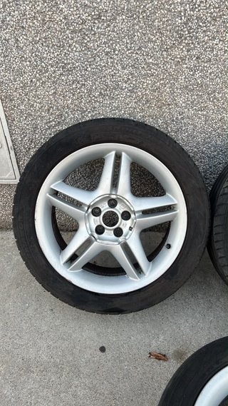 Llantas Seat León FR MK1 con todas sus tapas