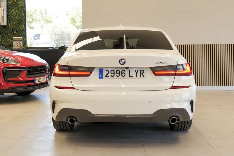 BMW Serie 3 318d (G20) 2022, foto 10