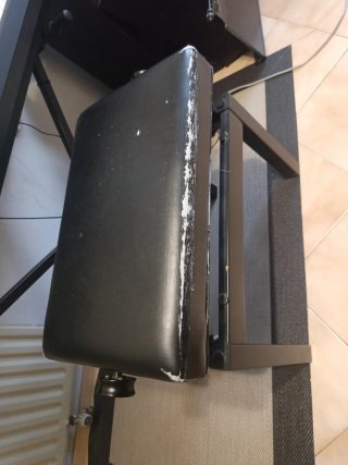 Sillón de piano negro ajustable