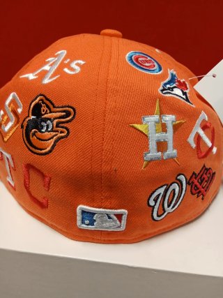 Gorra Supreme New Era Naranja Talla 7.3/8