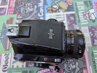 Camara Mamiya M645 formato medio, Piezas o adorno.