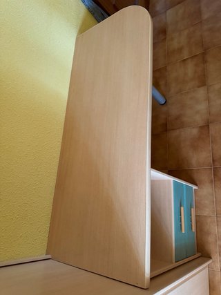 Scrivania per bambini in legno e metallo