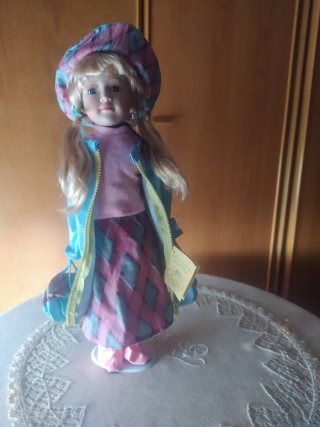 Muñeca de Porcelana Coleccionable