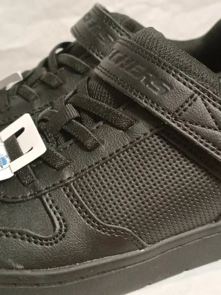 Zapatillas Skechers Talla 32 Negras