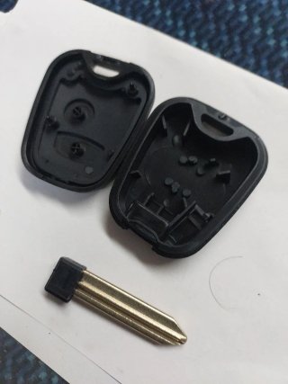 Funda carcasa llave citroen con y sin tornillo