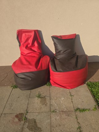Puff Gigante Rojo y Marrón ESCUCHO OFERTAS