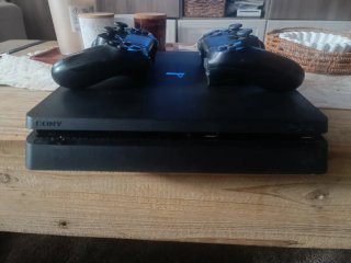PlayStation 4 (PS4) Sony Nera