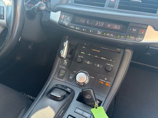 Lexus CT 200h Hybrid