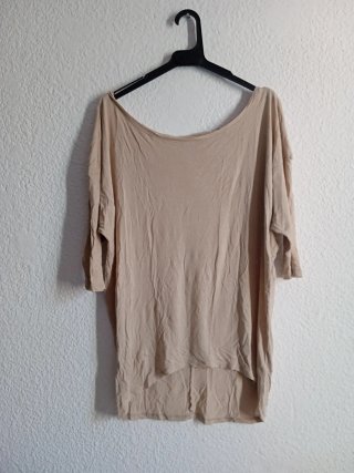 Camiseta beige talla única