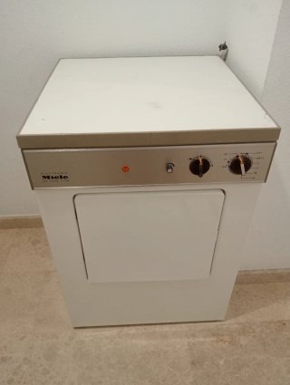 Secadora Miele Deluxe T336 Electrónica.