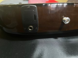 Guitarra Stagg C546TCE-N + funda y accesorios