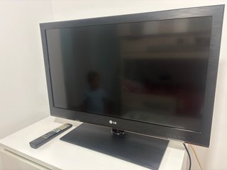 Televisor LG Negro Model:32LV3550-ZH