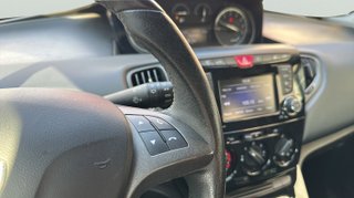 Lancia Ypsilon 1.2 Platinum Evo II 51 kW (69 CV)
