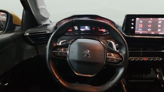 Peugeot 208 PureTech 100 Allure EAT8 75 kW (100 CV)