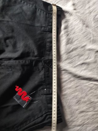 Pantalón de trabajo. Talla 44. Nuevo