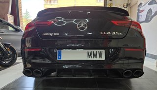 Mercedes-Benz CLA45 AMG