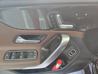 Mercedes-Benz CLA45 AMG