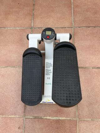 Stepper Boomerang