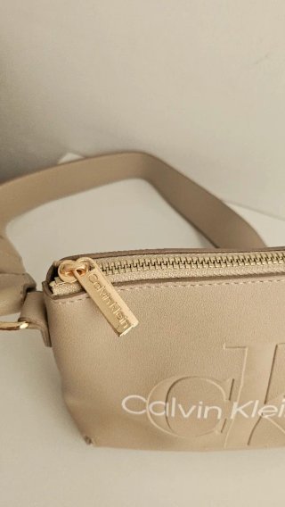 Bolso Calvin Klein Jeans Beige