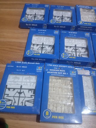 Lote 12 maquetas Ka-31/Ka-29 sin abrir