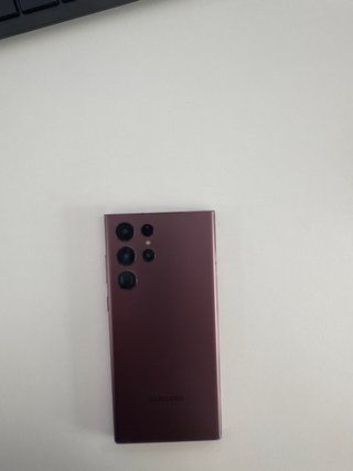 Samsung Galaxy S22 Ultra Morado