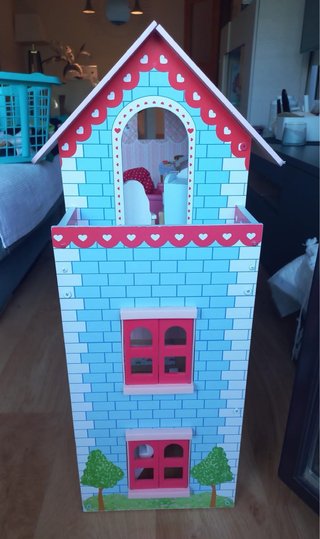 Casa de muñecas KidKraft Chelsea Cottage