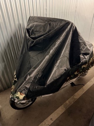 Vespa Primavera 125 Negra