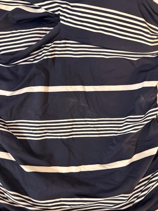 Bañador de rayas azul y blanco