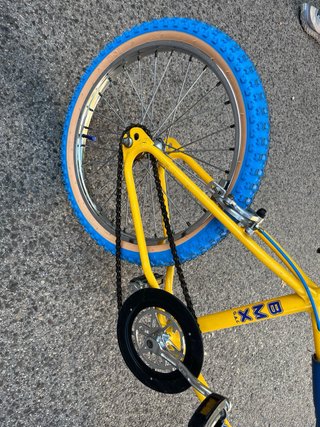 Bicicleta GAC AKIMOTO BMX Amarilla