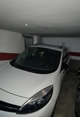 ALQUILO GARAJE 16m2 + TRASTERO 4m2 junto Carrefour