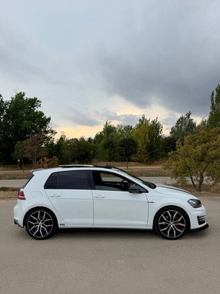 Volkswagen Golf MK7 GTI DSG