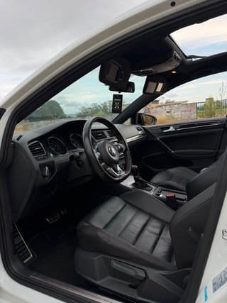 Volkswagen Golf MK7 GTI DSG