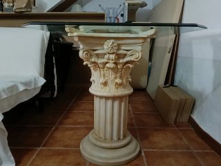Mesa de centro cristal y base de columna