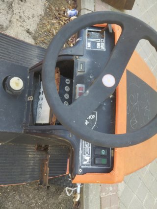 Tractor Cortacésped Outils Wolf Naranja