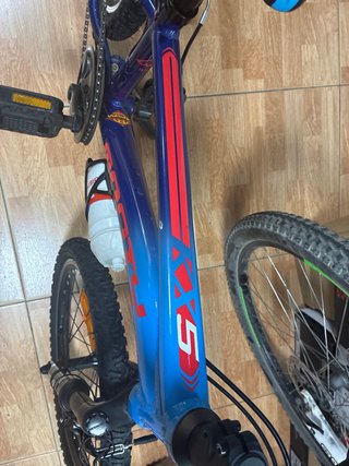 Bici Monty KY5 20” Azul/Morado