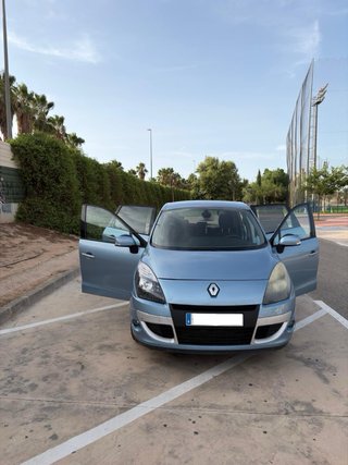 Renault Scenic 2009