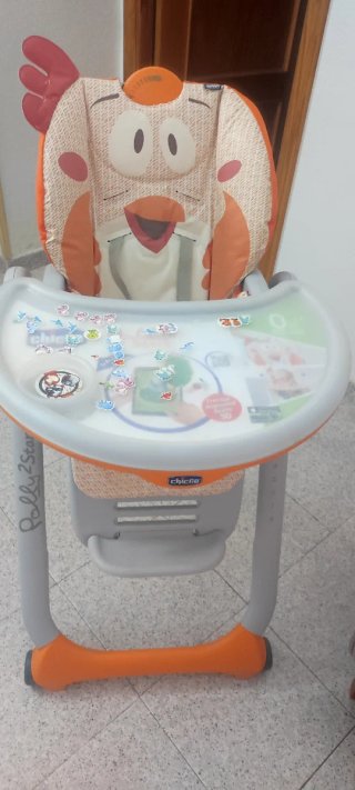 Trona Chicco Gallo Plegable con Bandeja y Ruedas