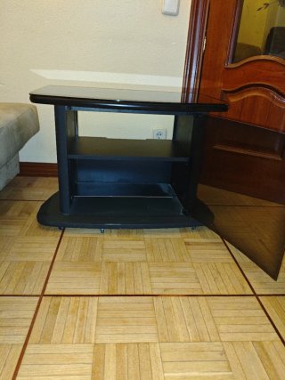 Mesa TV cristal negro
