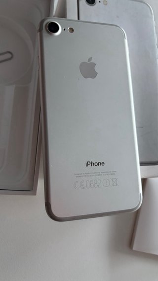 iPhone 7 32GB Plata Batería 73%