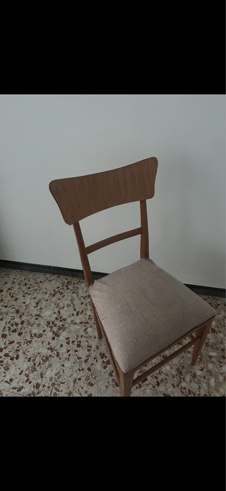 Conjunto mesa y 6 sillas madera