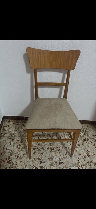 Conjunto mesa y 6 sillas madera
