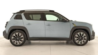 Renault 4 E-TECH 2025