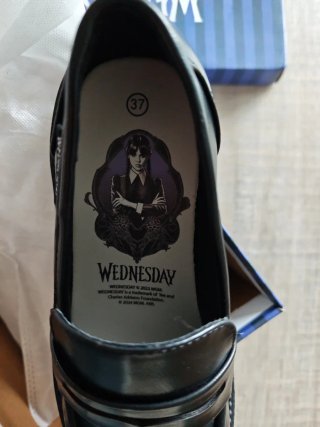 Mocasines niña negros talla 37 nuevos.