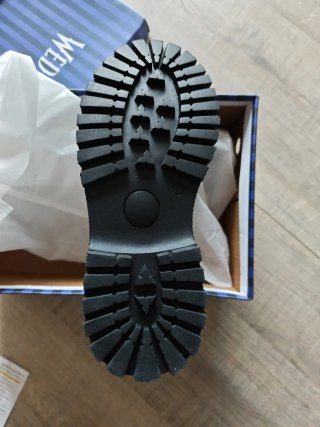 Mocasines niña negros talla 37 nuevos.