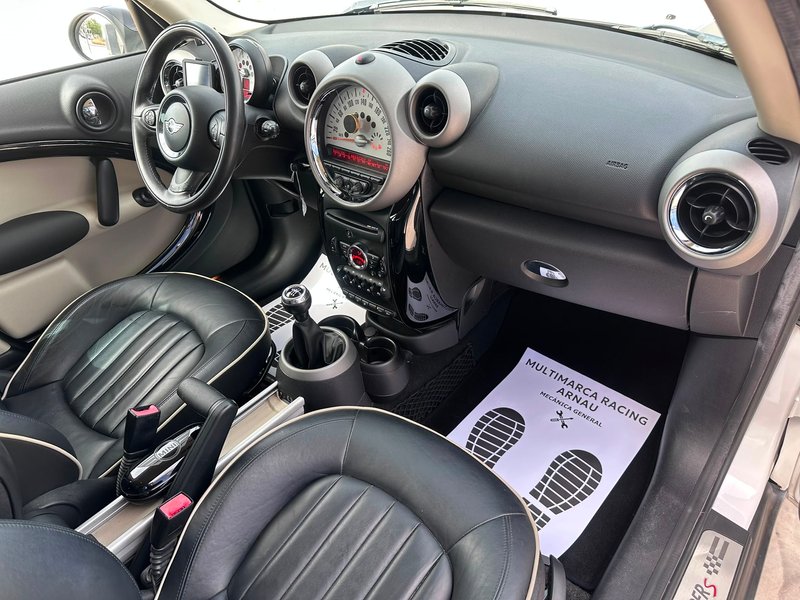 MINI Countryman 2012, foto 16